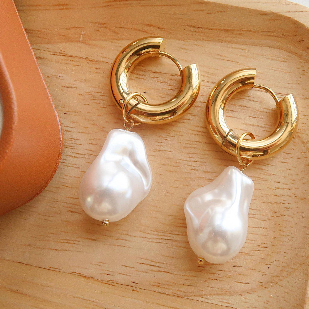 Oceana Pearl Earrings