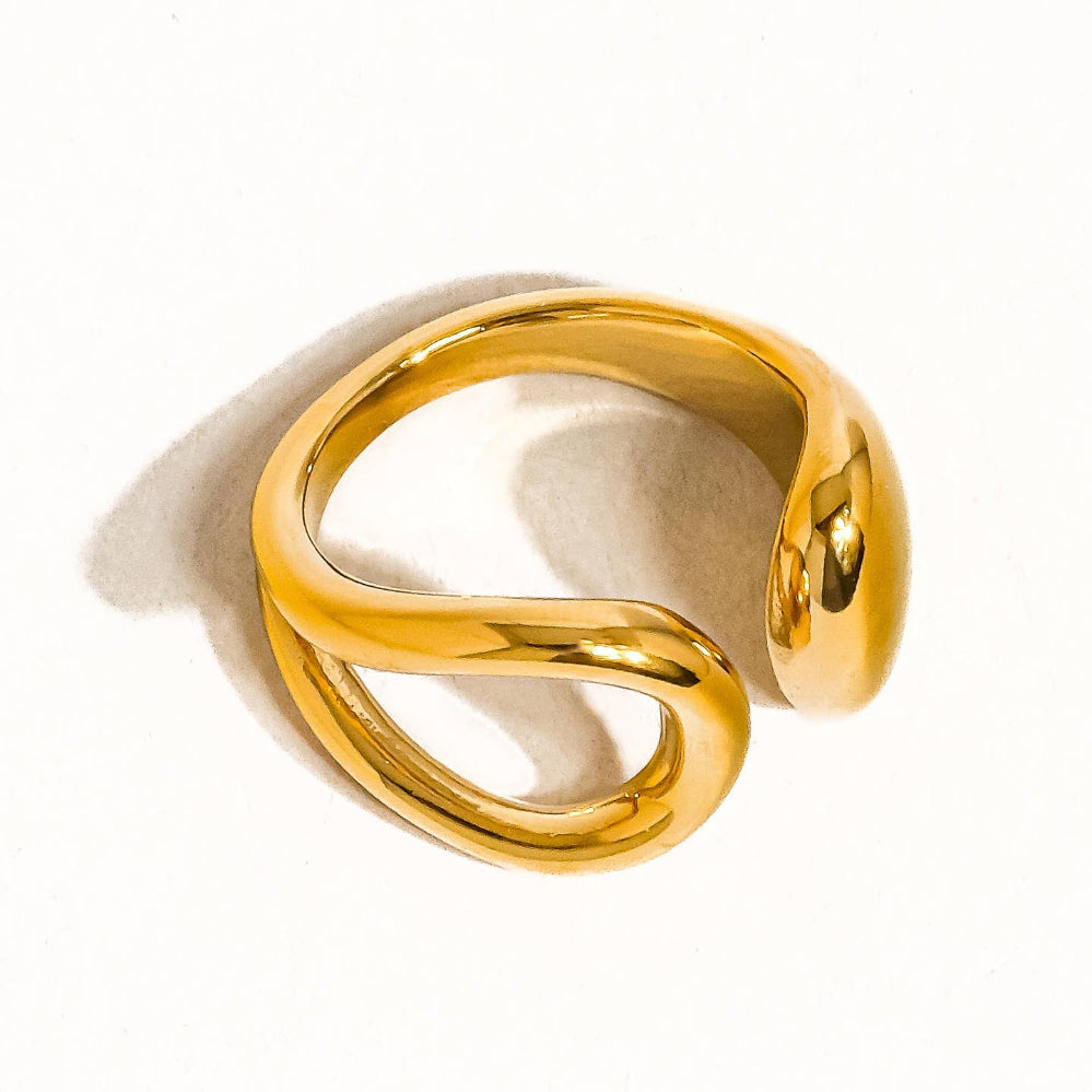 Liliana Ring