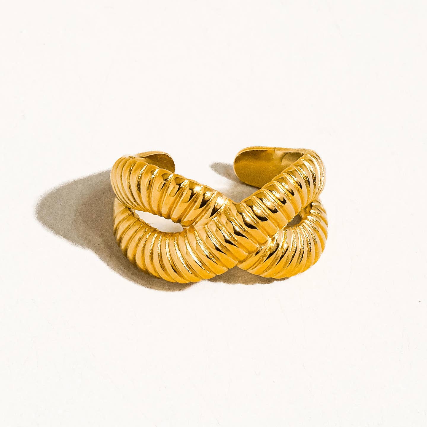 Nia Spiral Ring