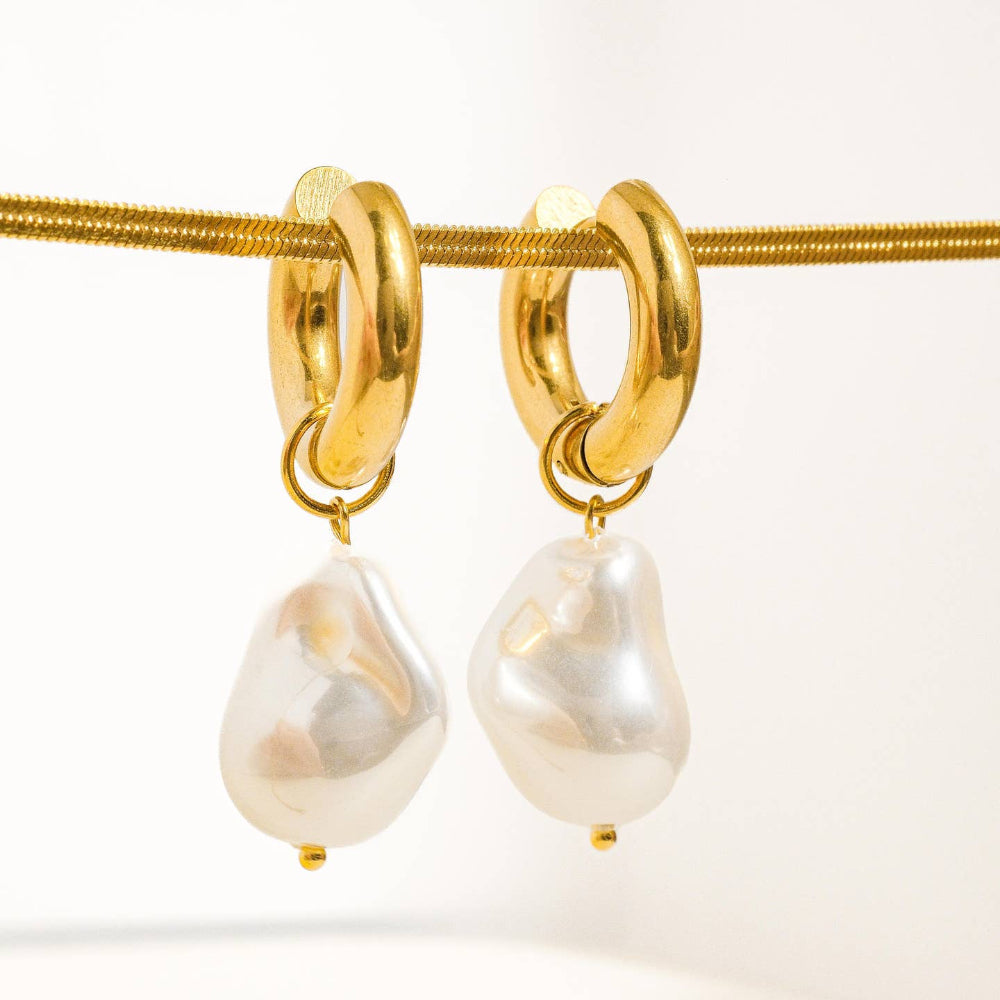 Oceana Pearl Earrings