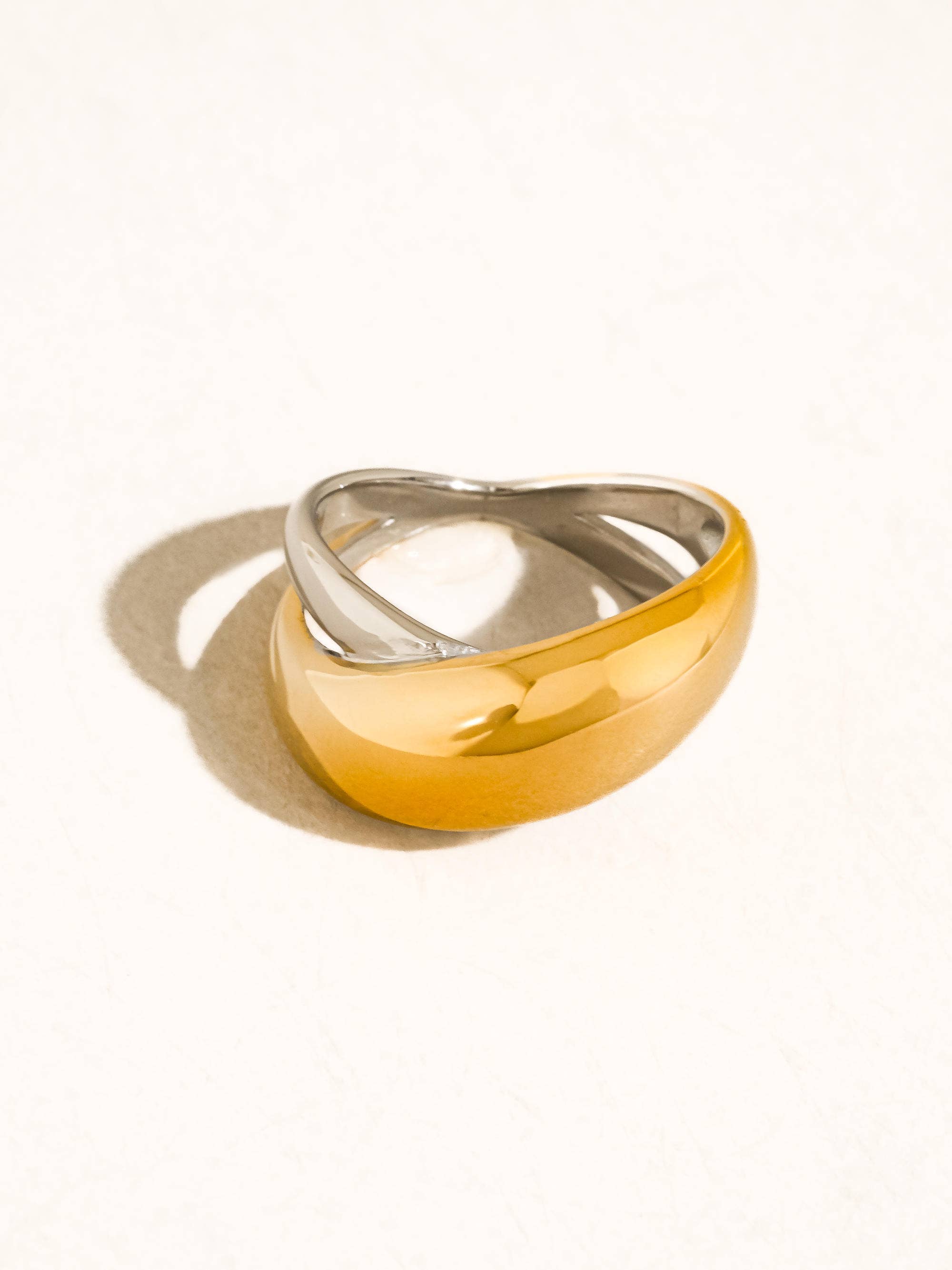 Almare Two Tone Dome Band Ring