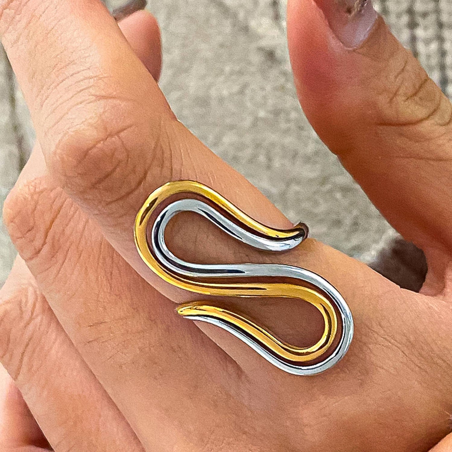 Gurvan Two Tone Ring