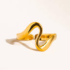 Arther Abstract Ring