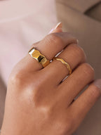 Tracee Wave Open Rings