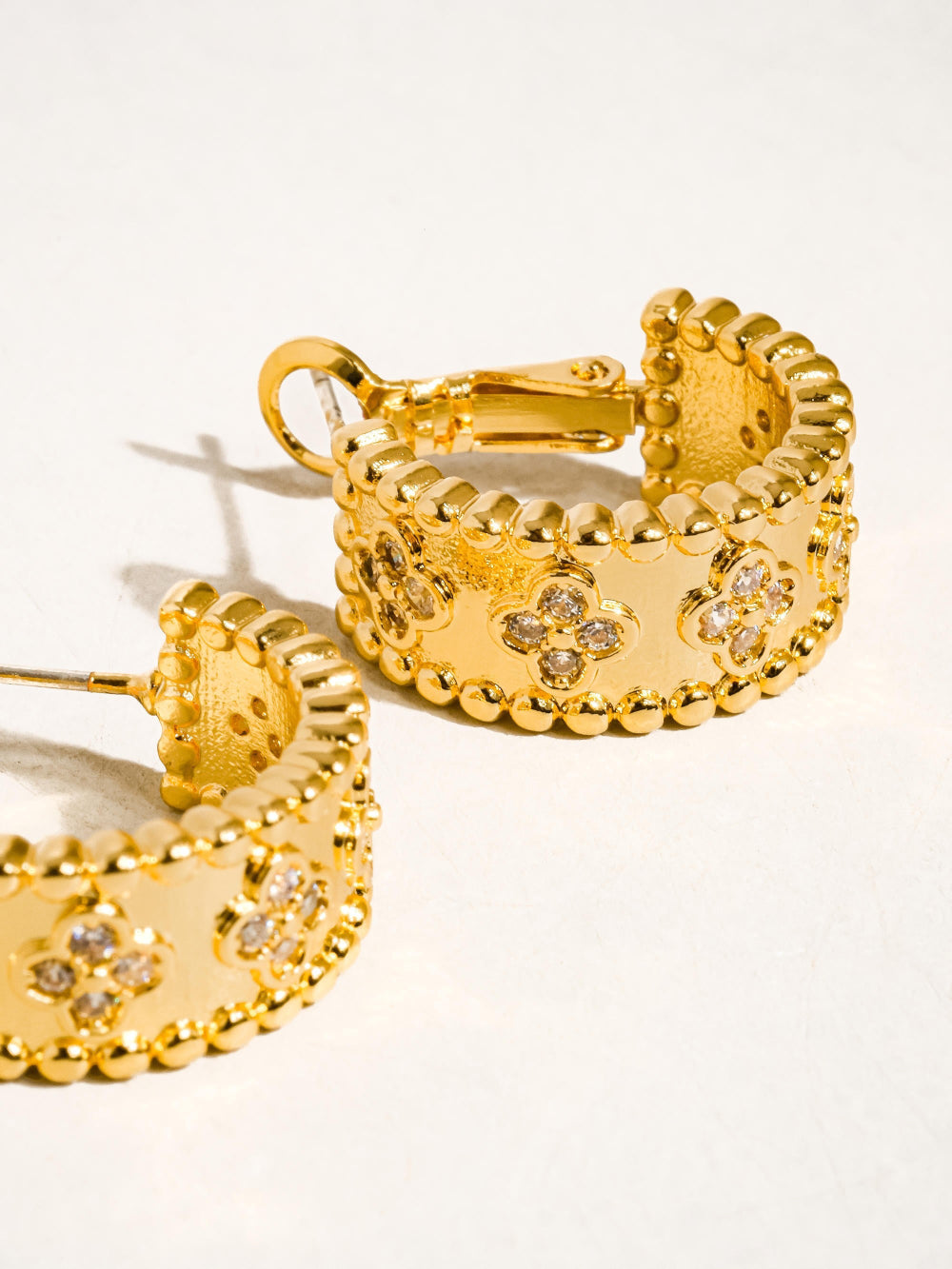 Lustre Hoops