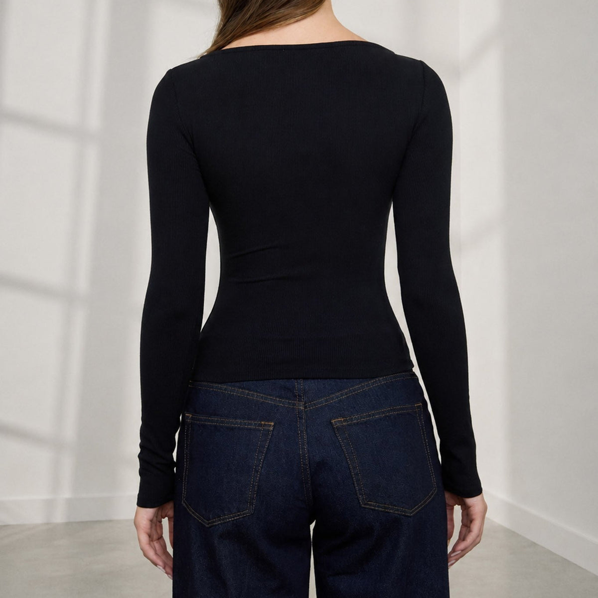 Boat Neck Long Sleeve- Black