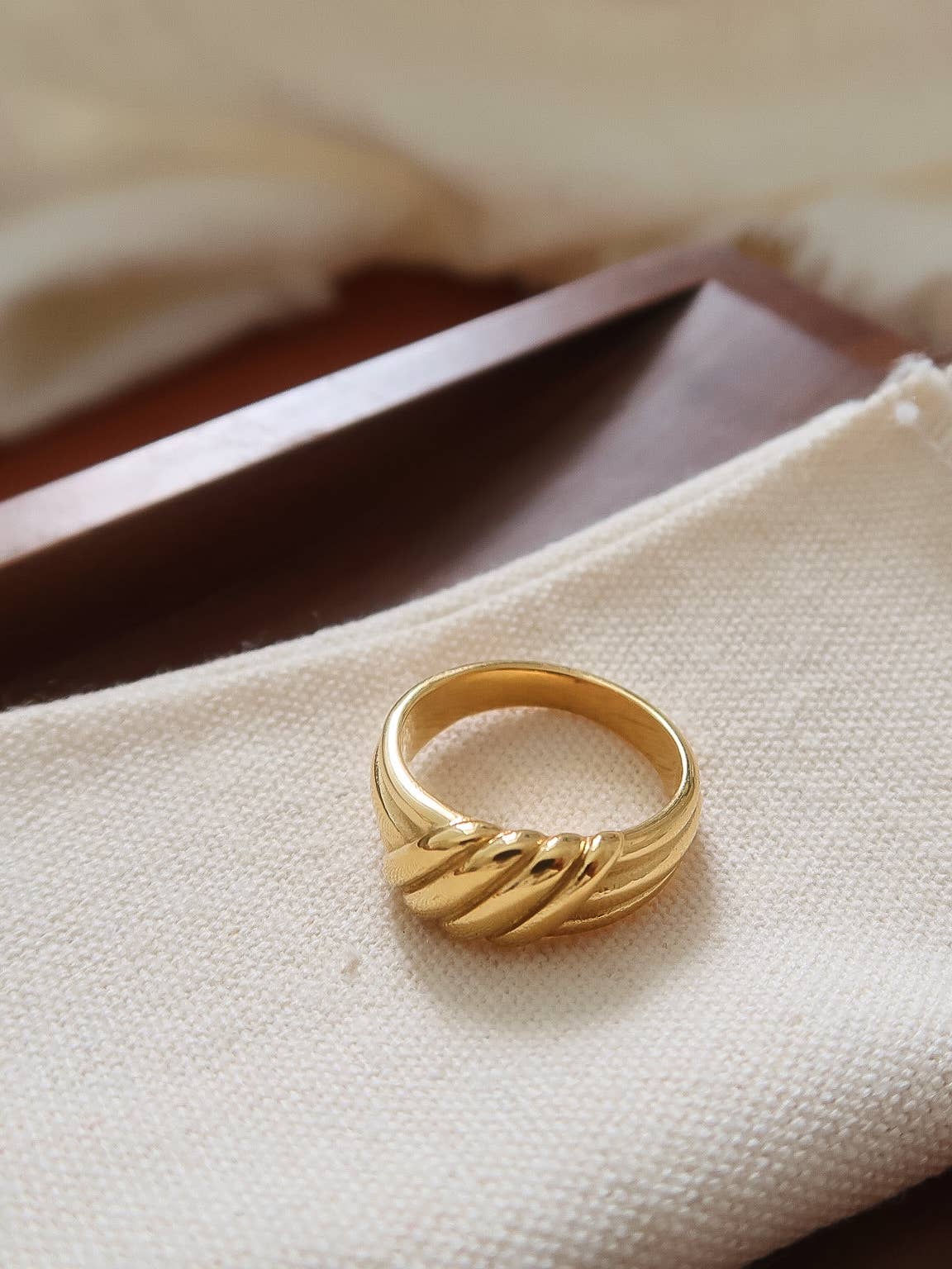 Duvette Twisted Dome Ring
