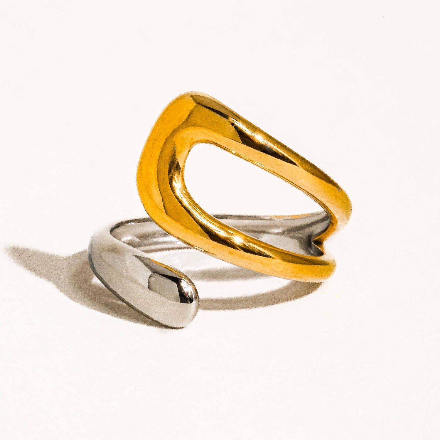 Vill Two Toned Ring