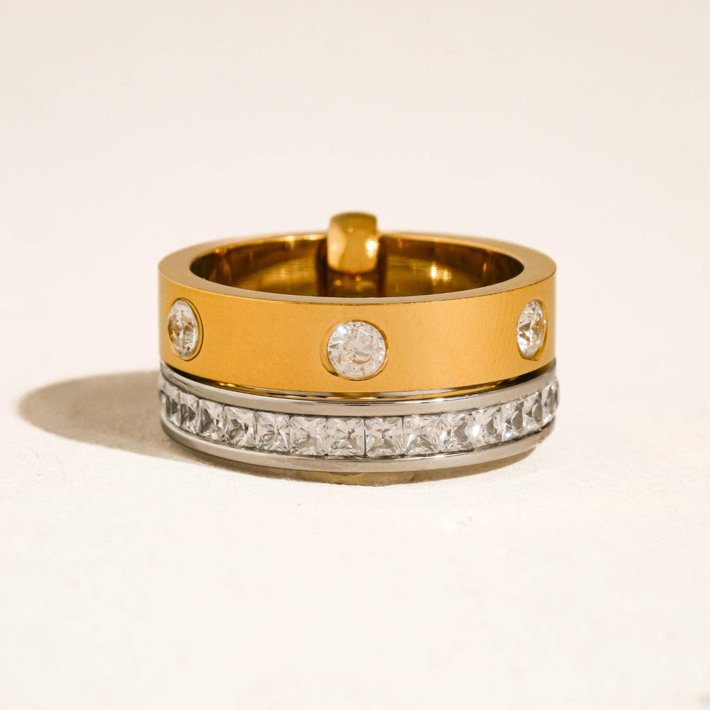 Greyson Band Ring