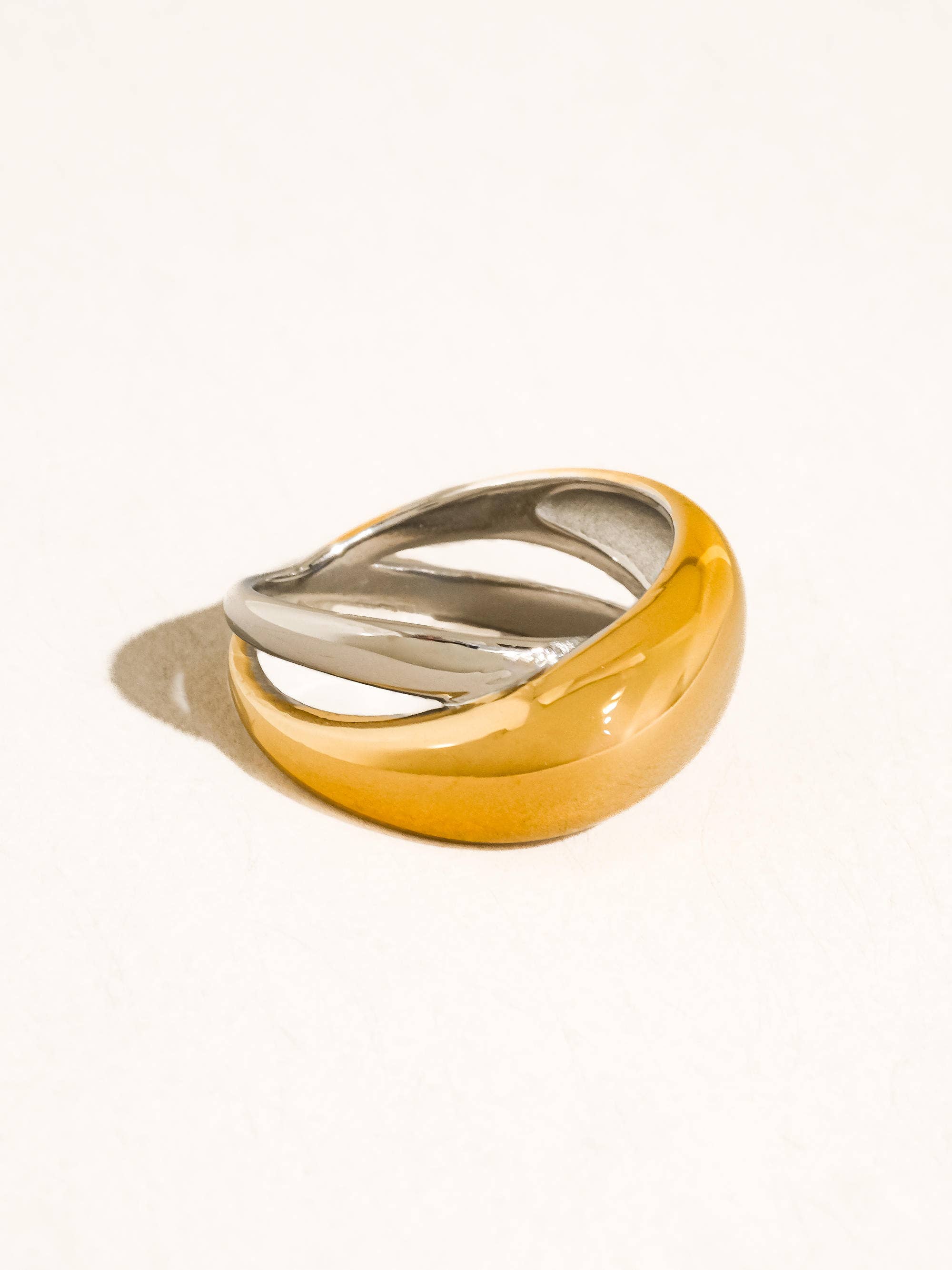 Almare Two Tone Dome Band Ring