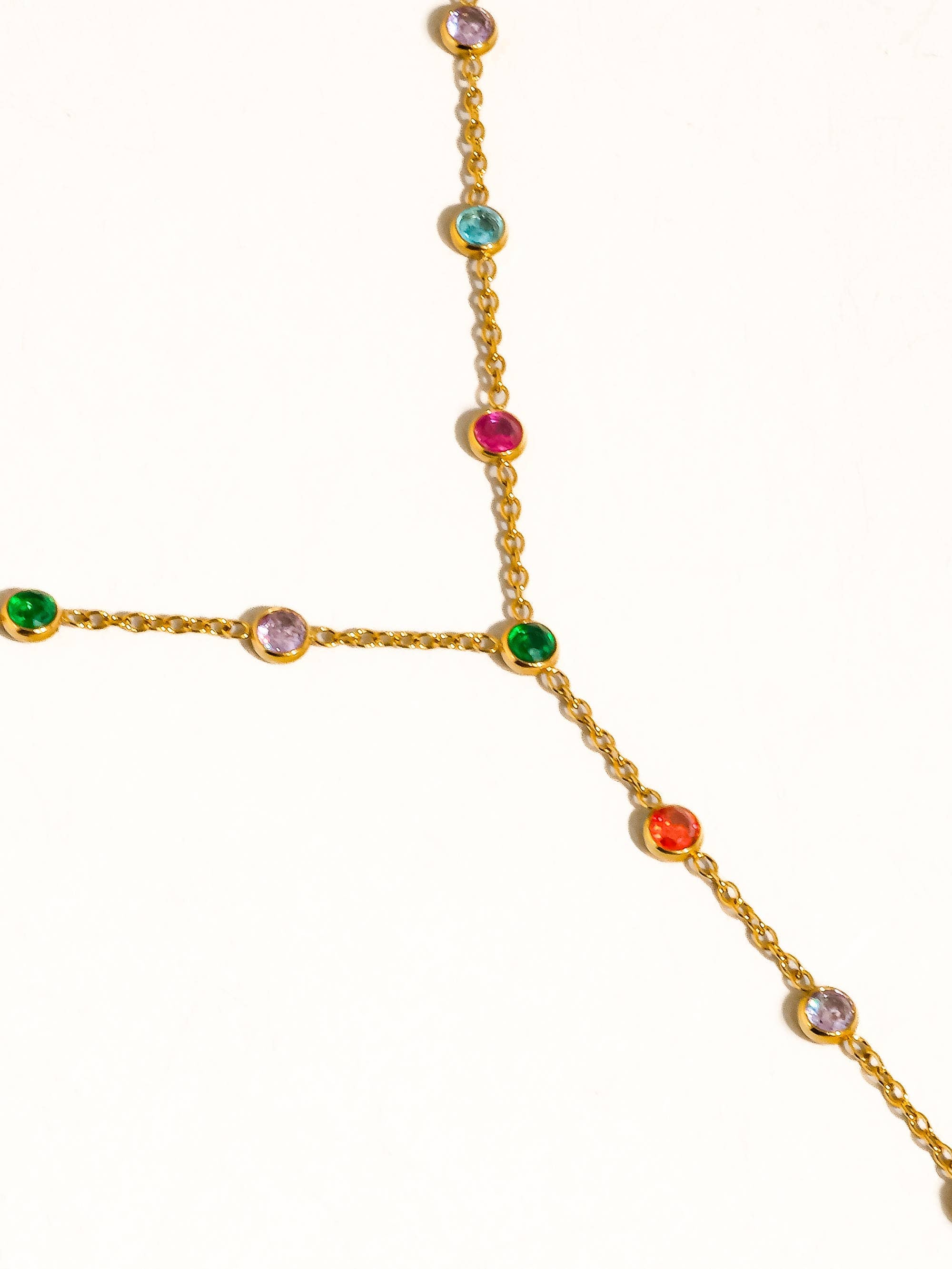 Chenôve Y Necklace