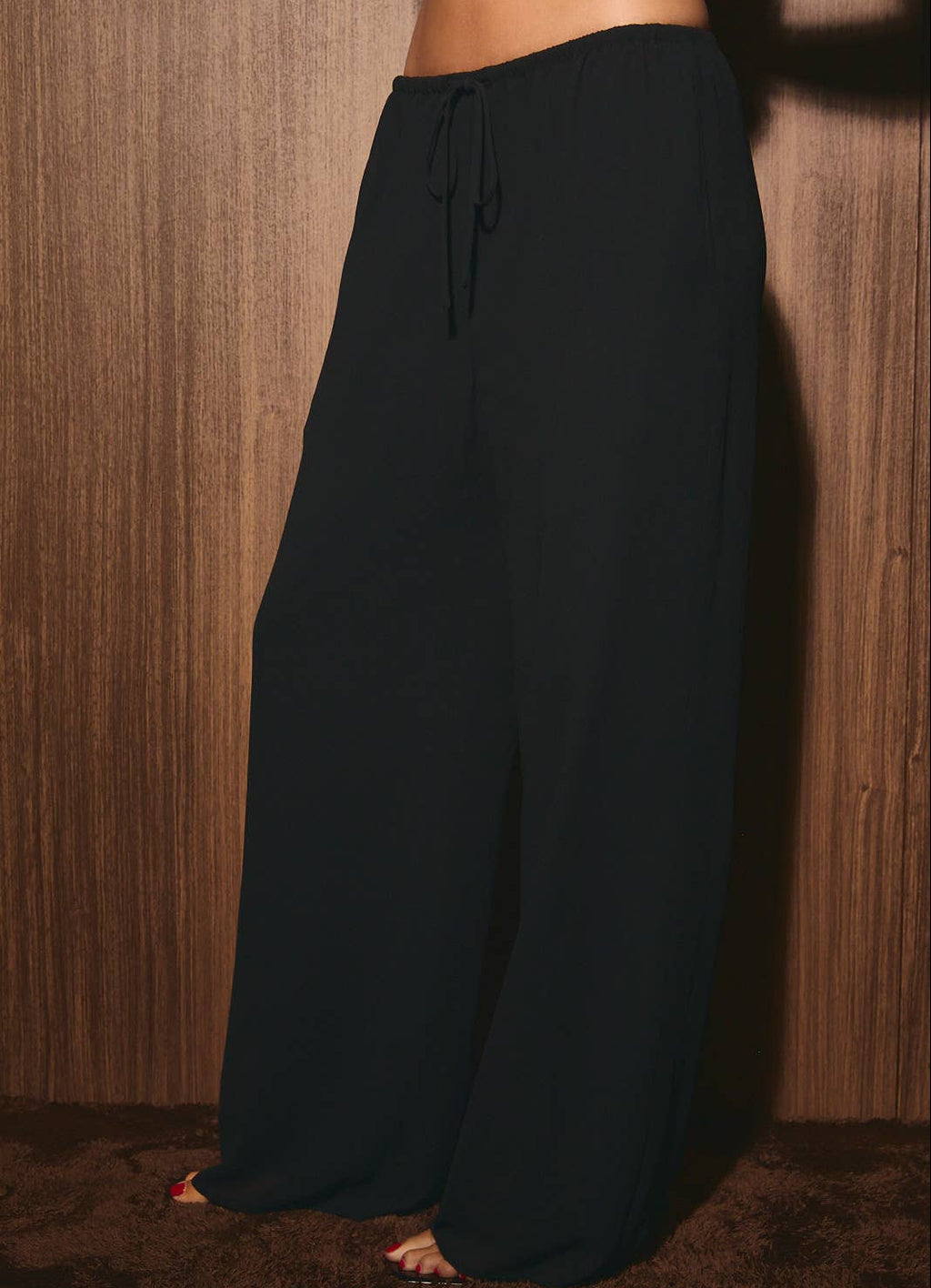 She’s An Icon Chiffon Pants
