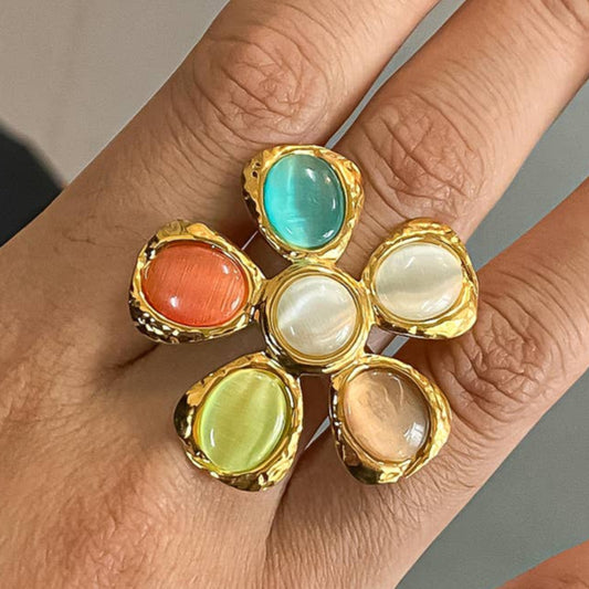 Vintage Stone Floral Ring
