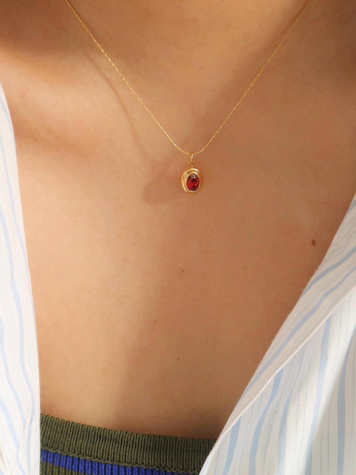 Cornelia Gemstone Necklace- Red
