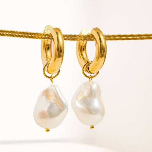 Oceana Pearl Earrings
