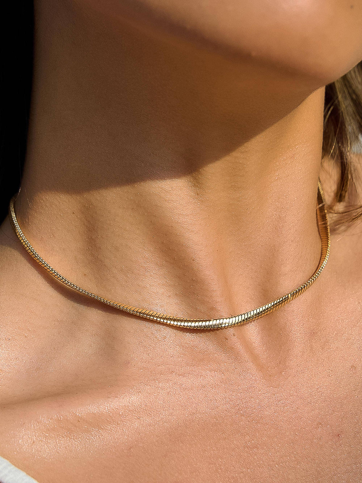 Papillon Classic Snake Chain Necklace: Gold